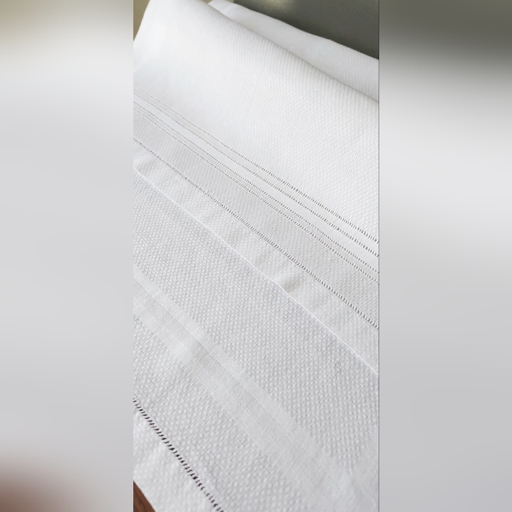 HEMSTITCHED DAMASK HUCKABACK VINTAGE GLASS CLEANING CLOTH
